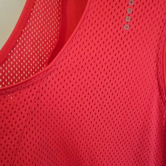 Nike Women's Coral Dri-Fit Tank Top Small - Picture 4 of 4
